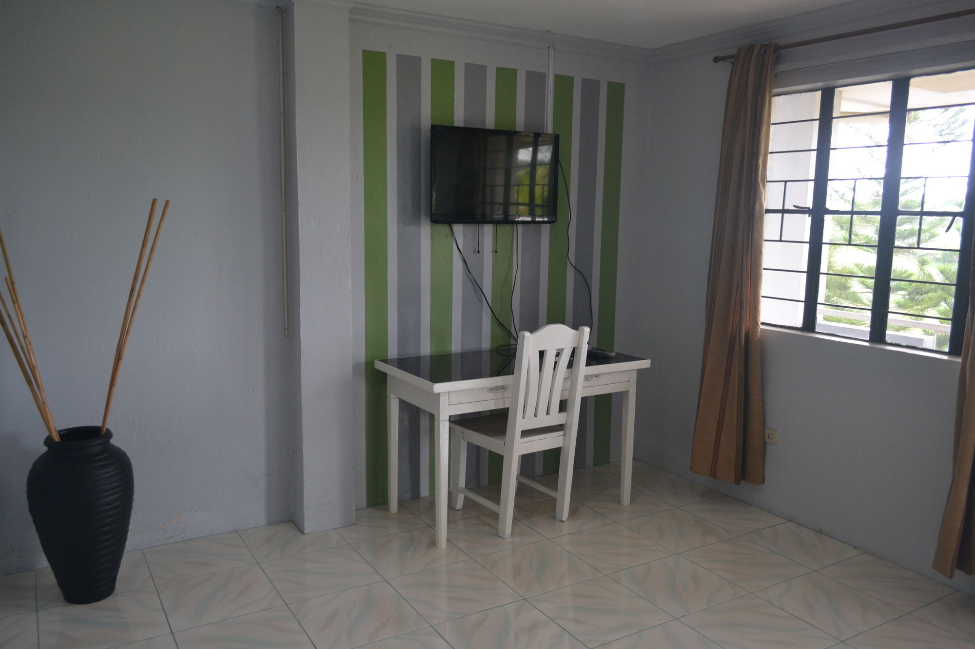 El Paso Inn Tagaytay City Εξωτερικό φωτογραφία